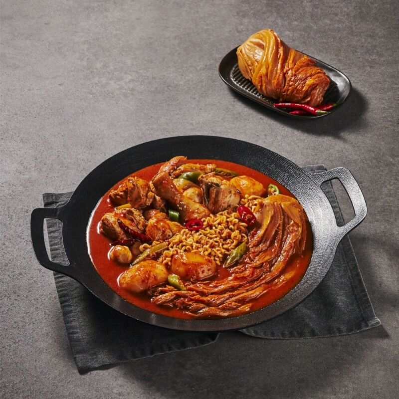 {민병선식당}, {묵은지닭볶음탕 밀키트 2종}